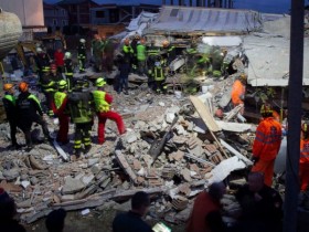 【蜗牛棋牌】阿尔巴尼亚地震已致40人死 超650人受伤