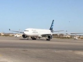 【蜗牛棋牌】利比亚首都机场遭火箭弹袭击 “禁飞区”重启