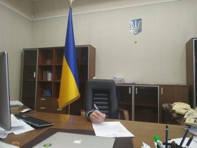 【蜗牛棋牌】乌克兰总理陷辞职风波后 乌司法部长上传照片力挺