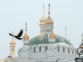 【蜗牛棋牌】乌克兰警方突击搜查三座与俄有过联系的东正教堂