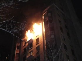 【蜗牛棋牌】美媒：美国前国务卿基辛格曾居住的大楼 着火了
