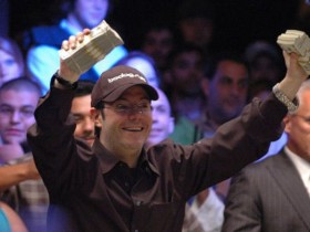 【蜗牛棋牌】Jamie Gold回首 2006 WSOP主赛夺冠