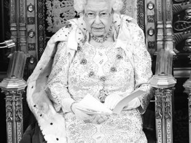 【蜗牛棋牌】英女王：政府首要任务是按时“脱欧”