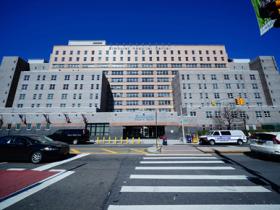 【蜗牛棋牌】纽约州州长：准备迎接病人的顶峰 各医院应相互支援