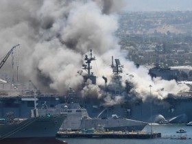 【蜗牛棋牌】美国两栖攻击舰已燃烧12小时 美海军官员公布起火点