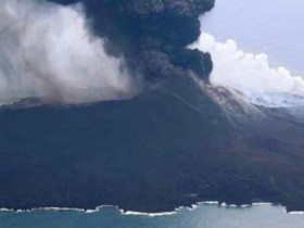 【蜗牛棋牌】日本西之岛火山喷烟高达4700米，刷新观测纪录