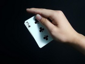 【蜗牛棋牌】德州扑克小对子的错误游戏方式