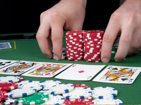 【蜗牛棋牌】德州扑克再加注之前需要考虑的5件事