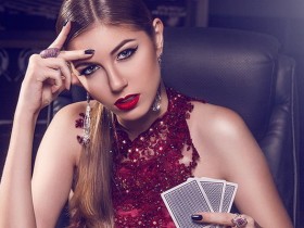 【蜗牛棋牌】如果你的约会对象是一名德州扑克玩家