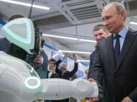 【蜗牛棋牌】普京称不希望AI机器人当总统：它们没有心灵
