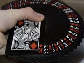 【蜗牛棋牌】德州扑克为何不用这些牌下注？