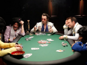 【蜗牛棋牌】德州扑克高手VS粘人玩家，你应该怎么做？