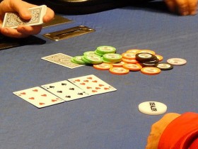 【蜗牛棋牌】无限德州扑克转型限注德州扑克要做的五个调整