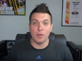 【蜗牛棋牌】Doug Polk怀疑Fedor Holz vs limitless单挑有猫腻