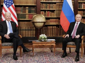 【蜗牛棋牌】俄美总统会晤时记者发生推搡 场面一度混乱