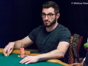 【蜗牛棋牌】Brandon Adams居然提前认输
