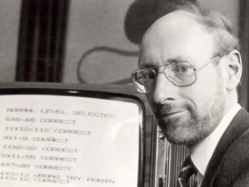 【蜗牛棋牌】扑克玩家Clive Sinclair逝世 享年81岁