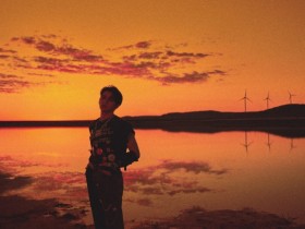 【蜗牛棋牌】庆怜数单《去依赖》上线 质感MV释放多元反应