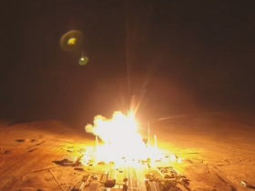 【蜗牛棋牌】俄搭载34颗通讯卫星运载火箭成功发射