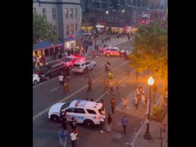 【蜗牛棋牌】美国首都街头发生枪击事件 包括警察在内多人中枪