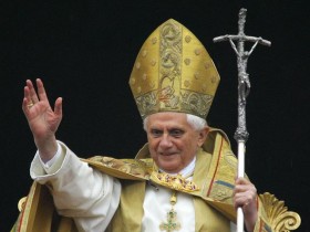 【蜗牛棋牌】梵蒂冈：前教皇本笃十六世辞世，享年95岁