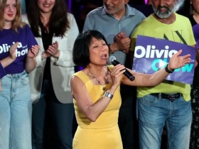 【蜗牛棋牌】这位华裔女性，何以当选加拿大最大城市市长