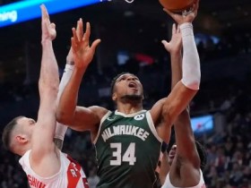 迈博体育 巴恩斯23分字母哥22分8板 猛龙主场大胜雄鹿