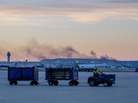 【蜗牛棋牌】美坠毁货机两个“黑匣子”已成功回收