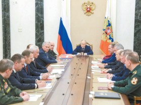 【蜗牛棋牌】责成多部门提交方案,表明俄罗斯坚定立场,普京回应美国“重启核试验”