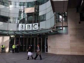 【蜗牛棋牌】BBC就“拼接”视频向特朗普道歉 但拒付赔偿