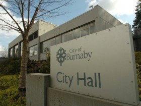 【蜗牛棋牌】加拿大本拿比市就歧视华裔历史正式道歉