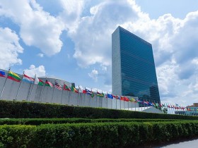 【蜗牛棋牌】安理会通过涉加沙决议 建立和平委员会为过渡行政机构