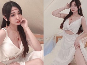 【蜗牛棋牌】氣質正妹「優格」裙底白肉超稚嫩,邪惡一撩「神秘三角」都快失守!