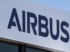 【蜗牛棋牌】6000架空客A320飞机紧急换软件,空客公司致歉