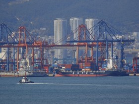 【蜗牛棋牌】今年韩国出口额逼近日本,韩产业界期待“追平乃至反超”