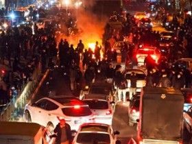 【蜗牛棋牌】牛弹琴:伊朗局势突然反转,特朗普又心生一计