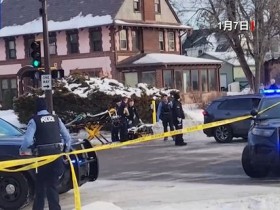 【蜗牛棋牌】美执法人员枪击致死事件引发连续抗议 联邦与地方政府冲突加剧