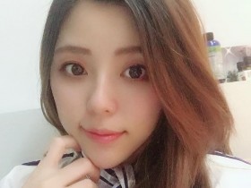 【蜗牛棋牌】美乳空姐再一發!超猛「豪乳」好身材,高顏值正妹好想跟他來一段空中奇緣…