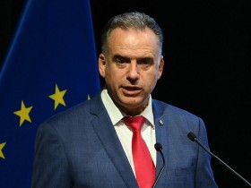 【蜗牛棋牌】乌拉圭总统:访华之行并非只是代表本国寻求合作,也体现着整个拉美地区对未来发展方向的考量