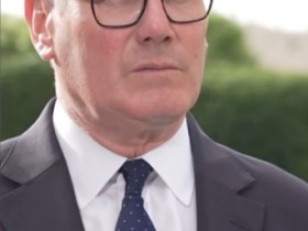 【蜗牛棋牌】与特朗普关系“破裂”?斯塔默回应