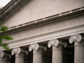 【蜗牛棋牌】美国禁止本国个人或实体向伊朗缴纳霍尔木兹海峡通行费