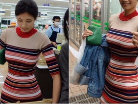 【蜗牛棋牌】不得了!大賣場驚見翹臀正妹,「纖腰」不禁一握!網友:這也太腰瘦…