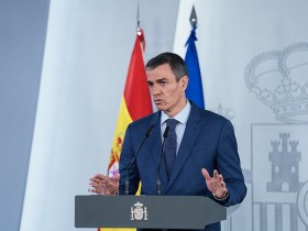 【蜗牛棋牌】西班牙首相专机发生故障 紧急降落土耳其