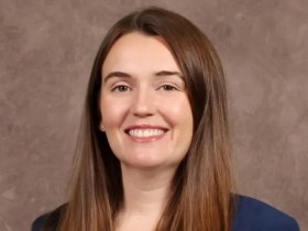 【蜗牛棋牌】美国银行副总裁,在纽约时代广场被刺身亡