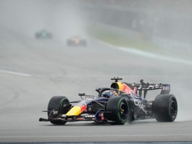 F1巴林大奖赛暖胎圈动力异常:国际汽联发布声明,软件更新后比赛正常进行