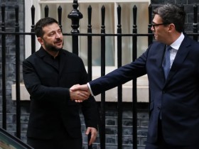 【蜗牛棋牌】追加100亿英镑,英国宣布史上最大援乌方案:含70亿经济援助、30亿武器融资、5亿冬季军援