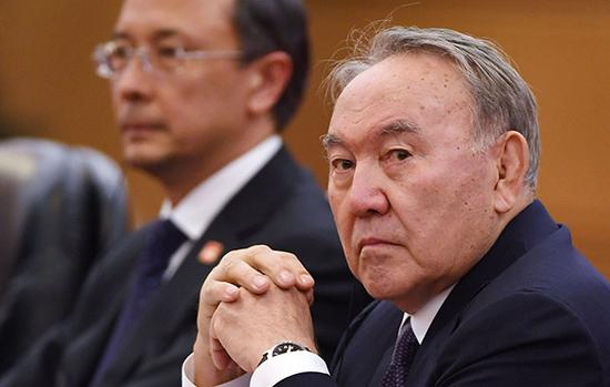 哈萨克斯坦《安全会议法》生效 或启幕政权交接