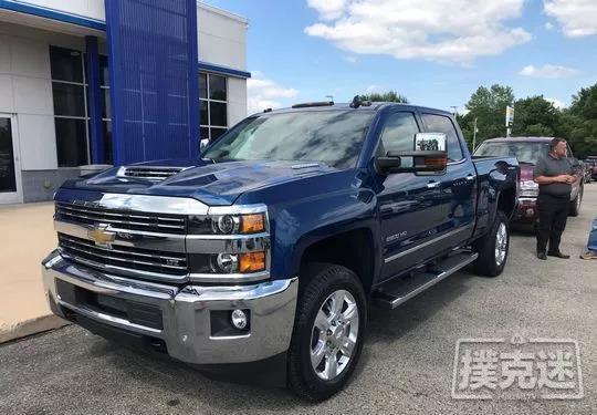 喜提爱车？2018WSOP第四名Nic Manion赛后的疯狂Shopping生活