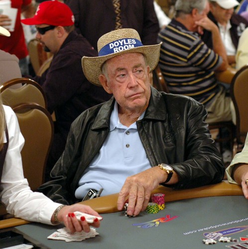 Doyle Brunson用在Bobby蜗牛棋牌室赢得的奖金买了一部新车