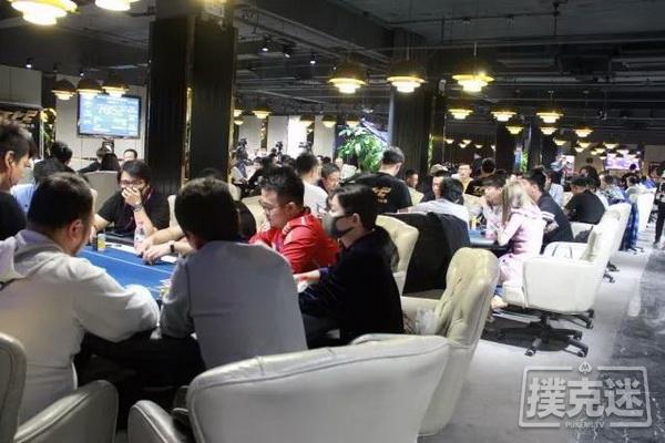 90.5万记分牌领跑全场，38人晋级老虎杯Day3